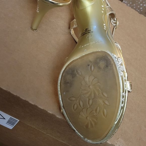 Gold Rhinestone Heels - Picture 5 of 11